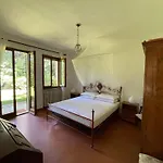 In Pineta Di Roccamare 카스틸리오네 델라 페스카이아